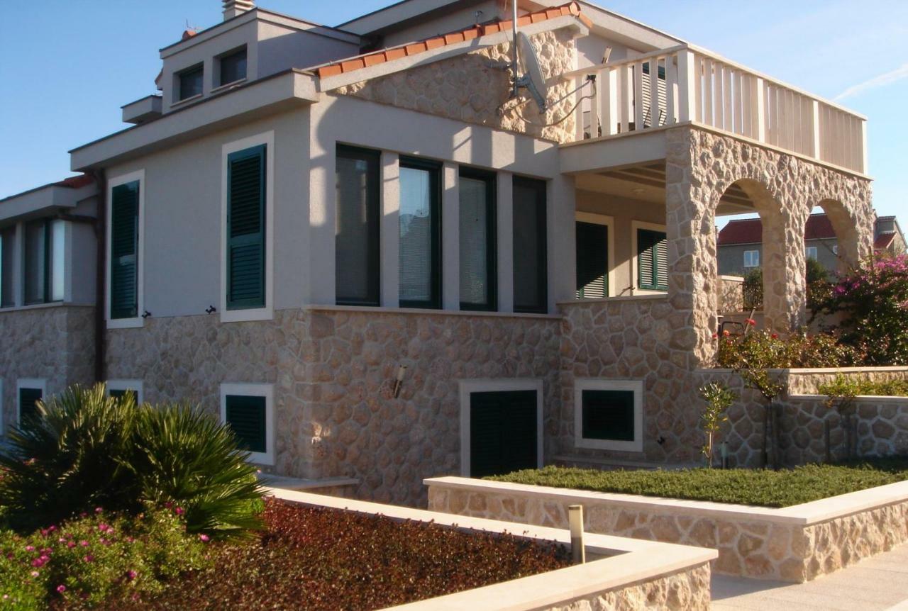 Apartment Lucija Betina  Dış mekan fotoğraf